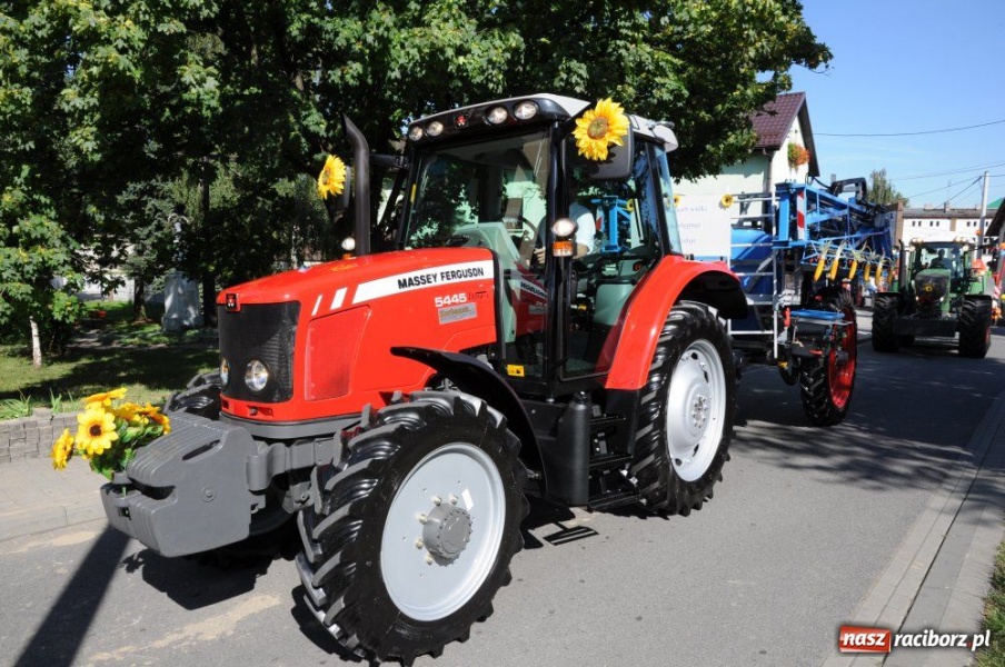 Zdjęcie w galerii na portalu naszraciborz.pl: W Pietrowicach rewia sprzętu wiadomości z regionu