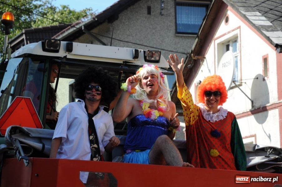 Zdjęcie w galerii na portalu naszraciborz.pl: W Pietrowicach rewia sprzętu wiadomości z regionu