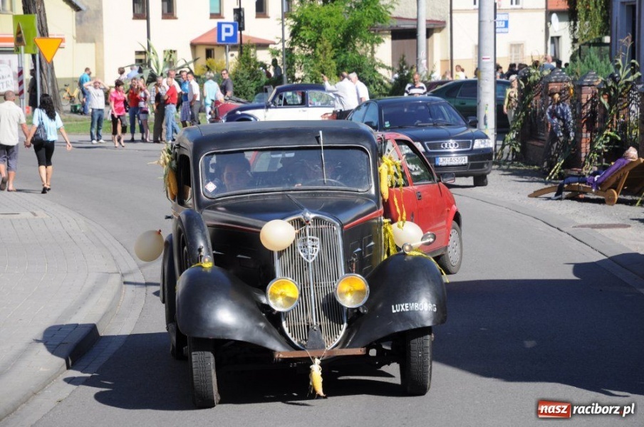 Zdjęcie w galerii na portalu naszraciborz.pl: W Pietrowicach rewia sprzętu wiadomości z regionu