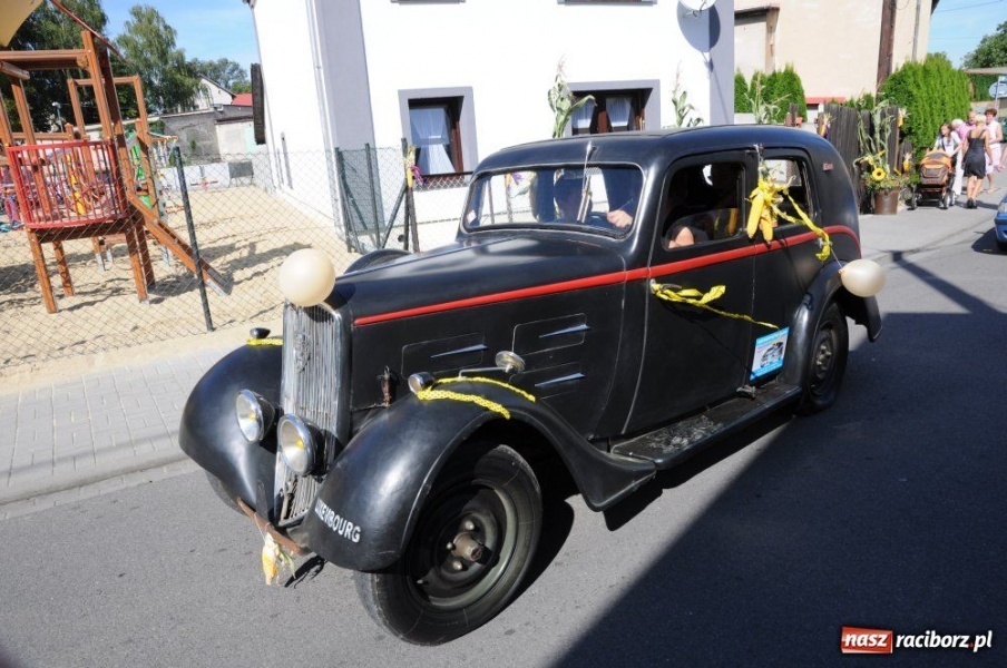 Zdjęcie w galerii na portalu naszraciborz.pl: W Pietrowicach rewia sprzętu wiadomości z regionu