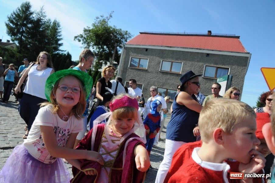 Zdjęcie w galerii na portalu naszraciborz.pl: Dobrodzieje mają teraz swoją aleję wiadomości z regionu