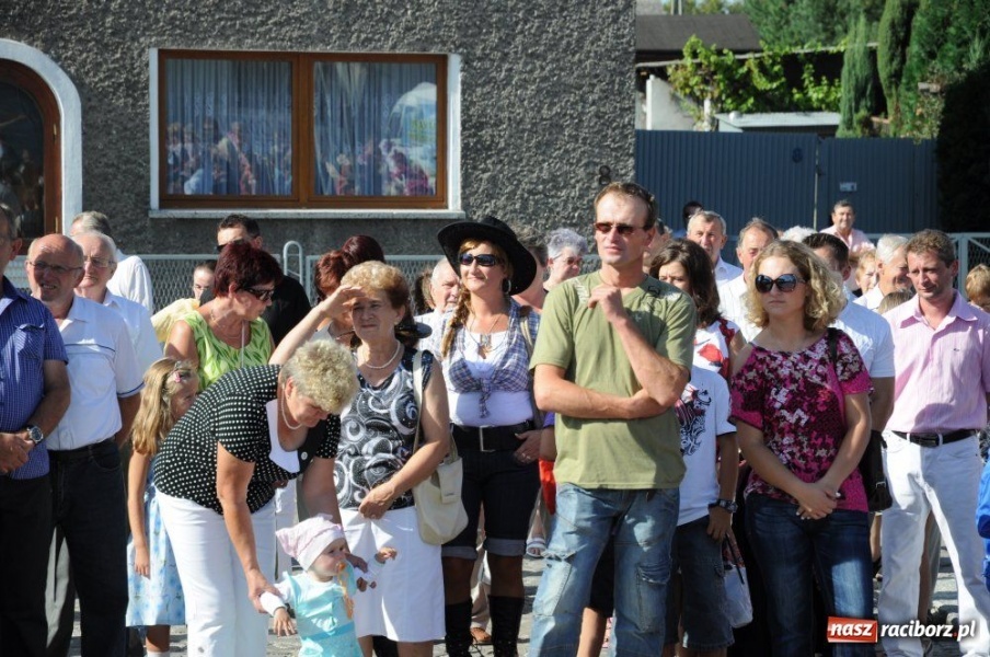 Zdjęcie w galerii na portalu naszraciborz.pl: Dobrodzieje mają teraz swoją aleję wiadomości z regionu