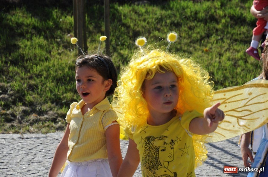 Zdjęcie w galerii na portalu naszraciborz.pl: Dobrodzieje mają teraz swoją aleję wiadomości z regionu