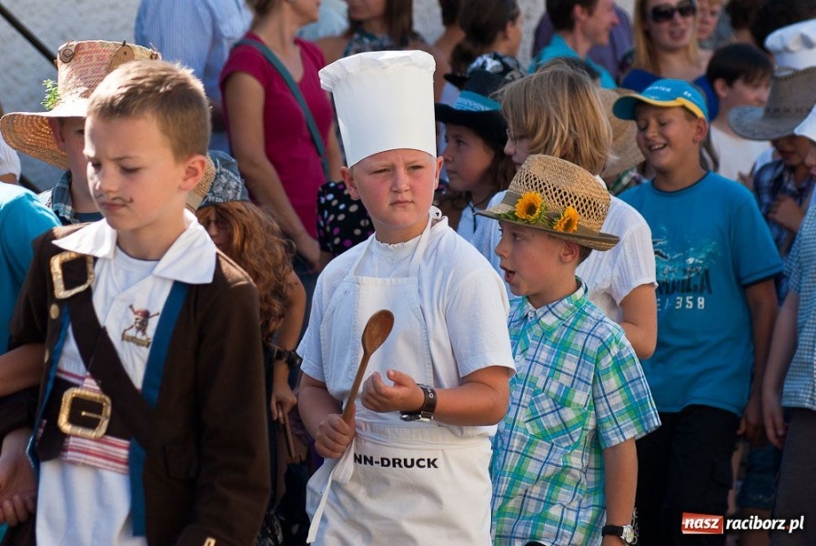 Zdjęcie w galerii na portalu naszraciborz.pl: Robota to głupota - dożynki w Studziennej wiadomości z regionu