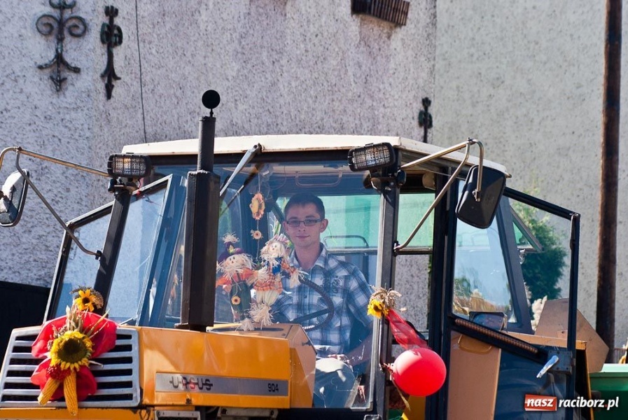 Zdjęcie w galerii na portalu naszraciborz.pl: Robota to głupota - dożynki w Studziennej wiadomości z regionu