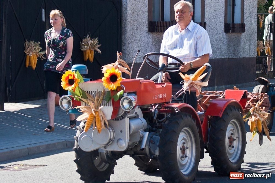 Zdjęcie w galerii na portalu naszraciborz.pl: Robota to głupota - dożynki w Studziennej wiadomości z regionu