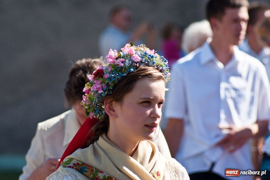 Zdjęcie w galerii na portalu naszraciborz.pl: Robota to głupota - dożynki w Studziennej wiadomości z regionu