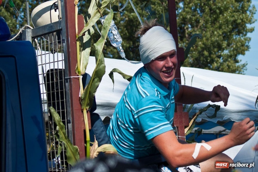 Zdjęcie w galerii na portalu naszraciborz.pl: Robota to głupota - dożynki w Studziennej wiadomości z regionu