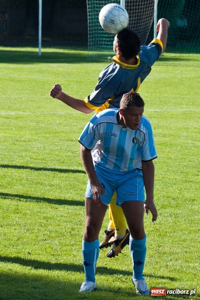 Zdjęcie w galerii na portalu naszraciborz.pl: Tworków na kolanach u siebie wiadomości z regionu