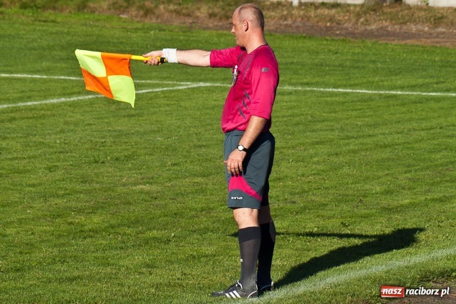 Zdjęcie w galerii na portalu naszraciborz.pl: Tworków na kolanach u siebie wiadomości z regionu