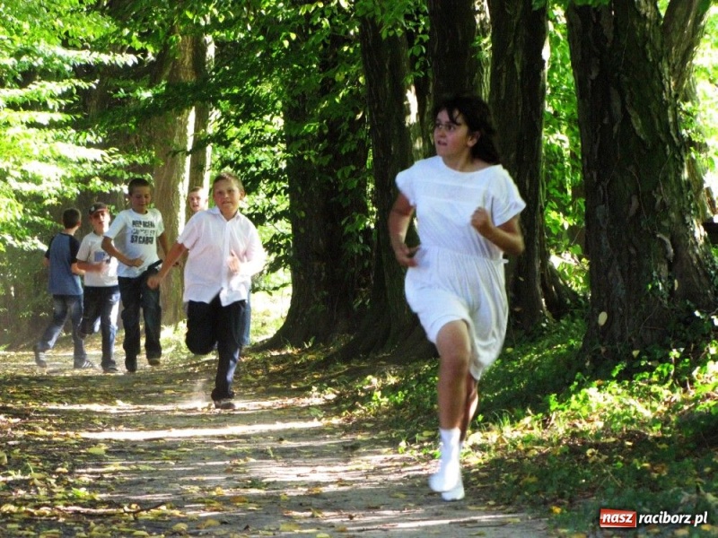 Zdjęcie w galerii na portalu naszraciborz.pl: Dożynkowy bieg w Łubowicach wiadomości z regionu