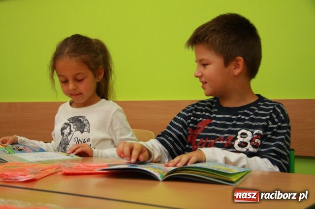 Zdjęcie w galerii na portalu naszraciborz.pl: Uczą jak bezpiecznie dojść do szkoły wiadomości z regionu