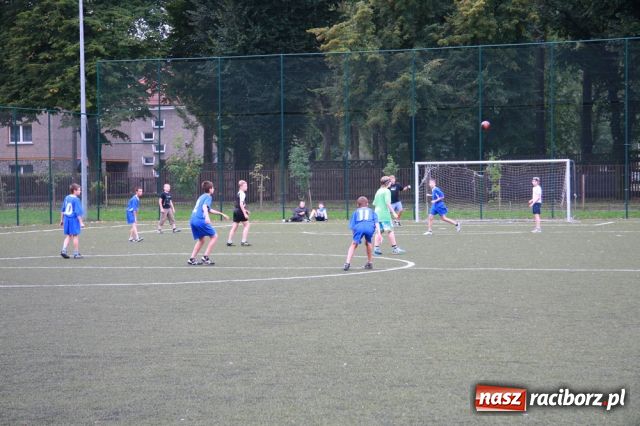 Zdjęcie w galerii na portalu naszraciborz.pl: Grają o puchar Donalda Tuska wiadomości z regionu