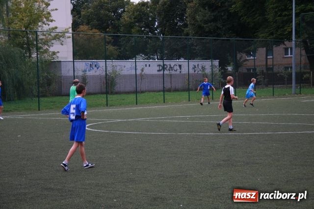 Zdjęcie w galerii na portalu naszraciborz.pl: Grają o puchar Donalda Tuska wiadomości z regionu