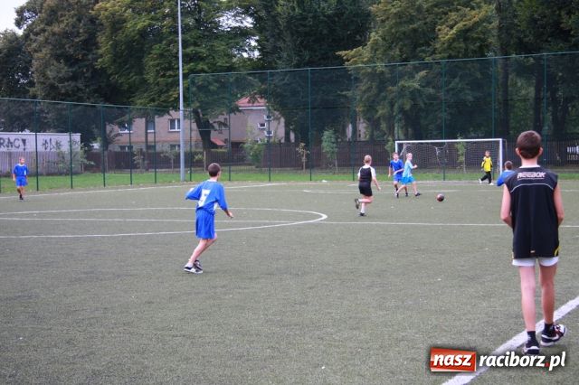 Zdjęcie w galerii na portalu naszraciborz.pl: Grają o puchar Donalda Tuska wiadomości z regionu