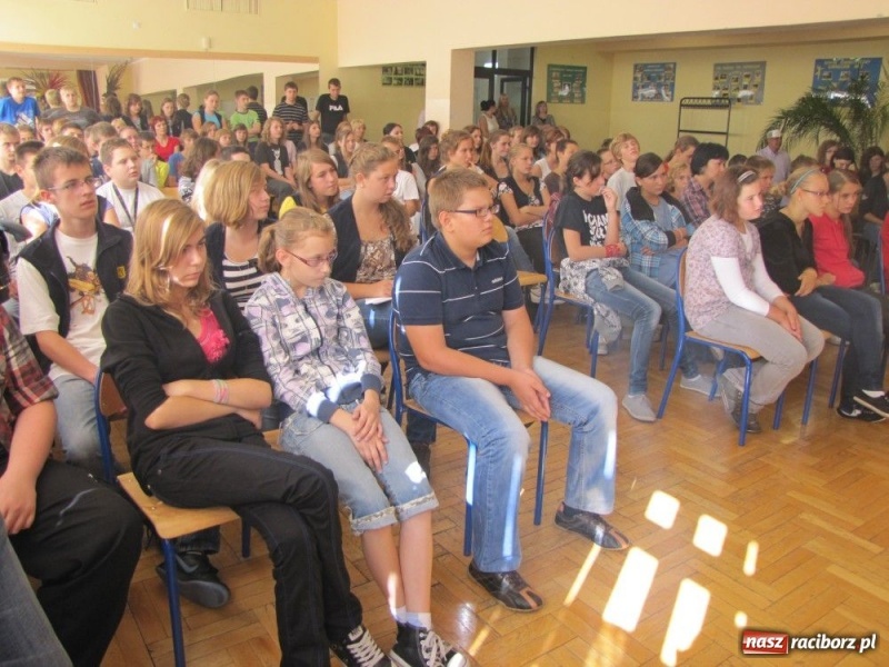 Zdjęcie w galerii na portalu naszraciborz.pl: Potomkowie Azteków w Raciborzu wiadomości z regionu