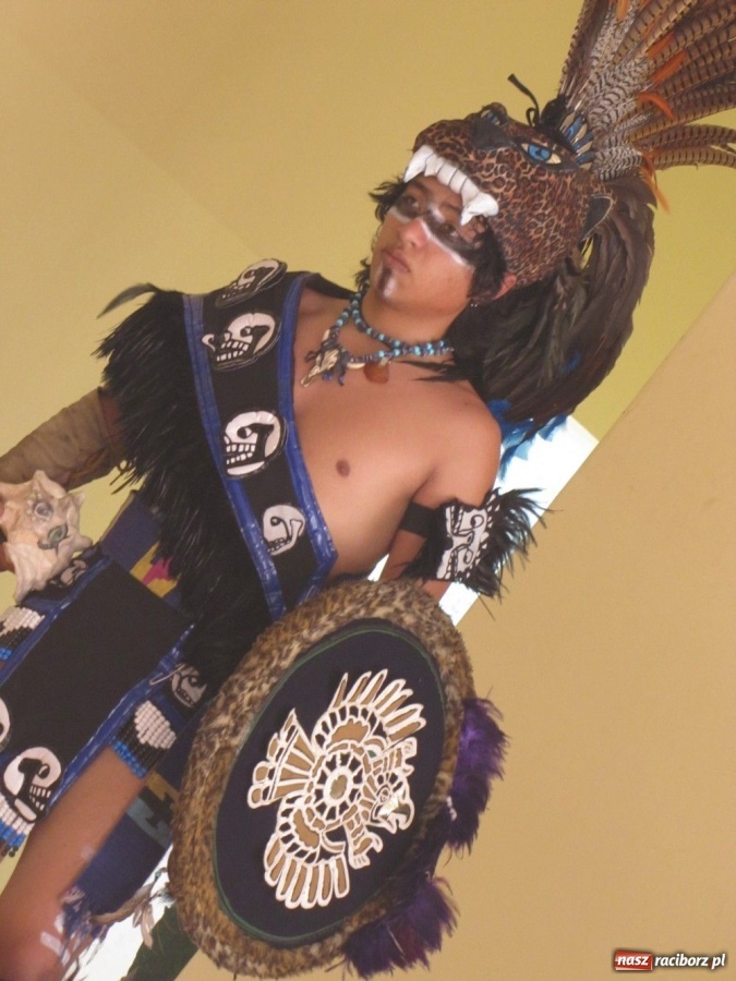 Zdjęcie w galerii na portalu naszraciborz.pl: Potomkowie Azteków w Raciborzu wiadomości z regionu