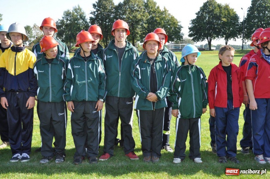 Zdjęcie w galerii na portalu naszraciborz.pl: OSP Krzanowice mistrzem powiatu wiadomości z regionu