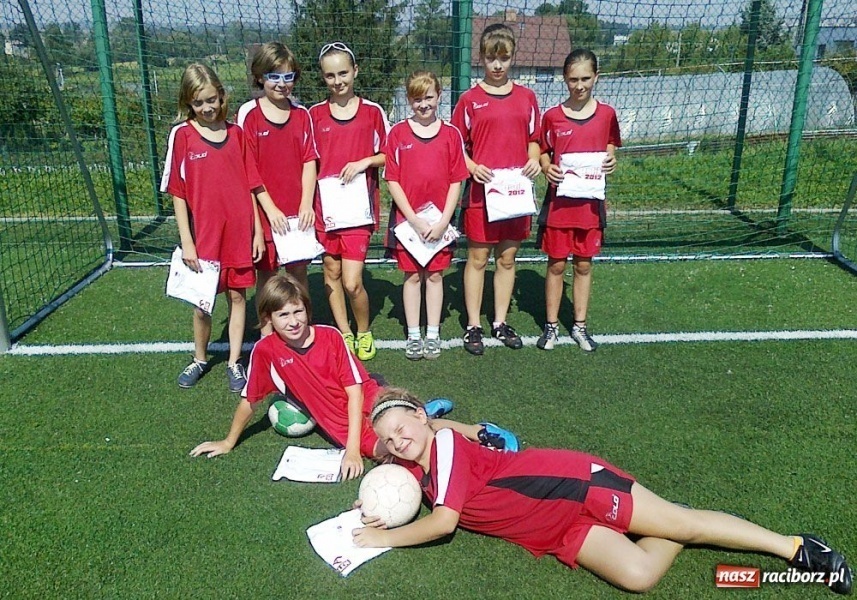 Zdjęcie w galerii na portalu naszraciborz.pl: Piłka w grze o Puchar Premiera wiadomości z regionu