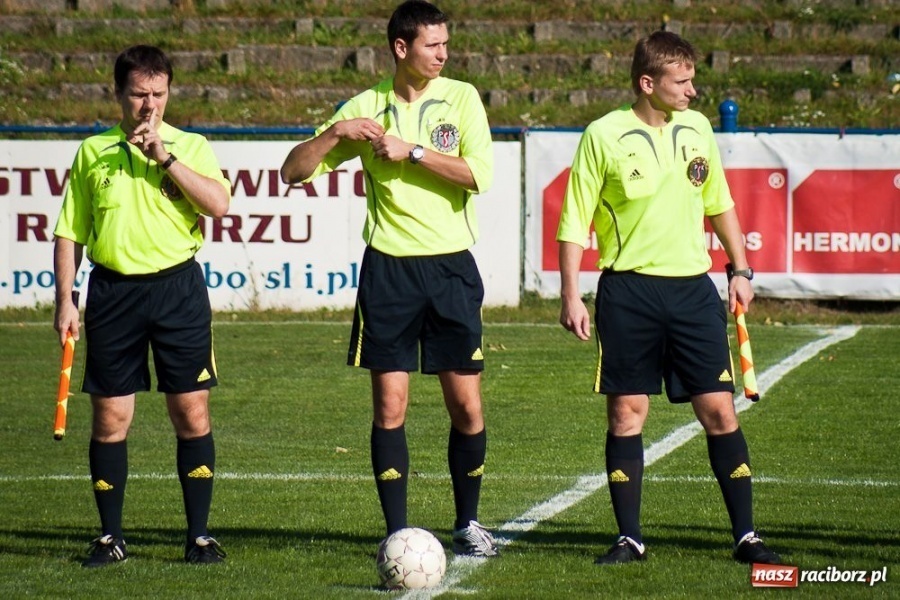 Zdjęcie w galerii na portalu naszraciborz.pl: Unici znów fundują nam horror wiadomości z regionu