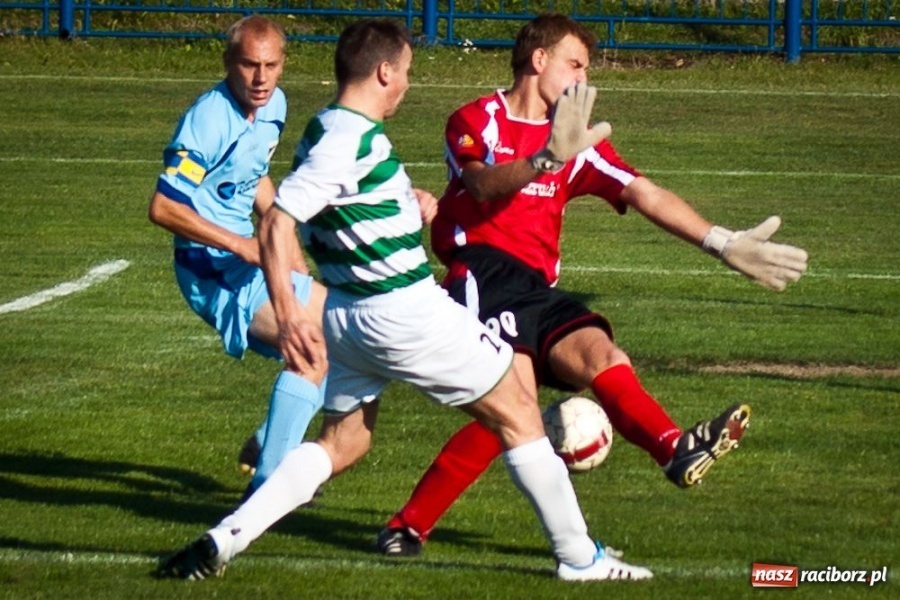 Zdjęcie w galerii na portalu naszraciborz.pl: Unici znów fundują nam horror wiadomości z regionu