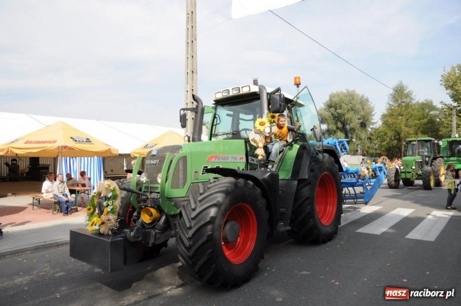 Zdjęcie w galerii na portalu naszraciborz.pl: Dożynki miejskie - osiedlowi rolnicy z Ocic wiadomości z regionu