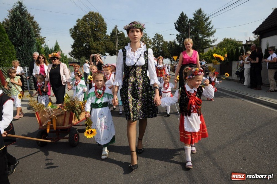 Zdjęcie w galerii na portalu naszraciborz.pl: Dożynki miejskie - osiedlowi rolnicy z Ocic wiadomości z regionu