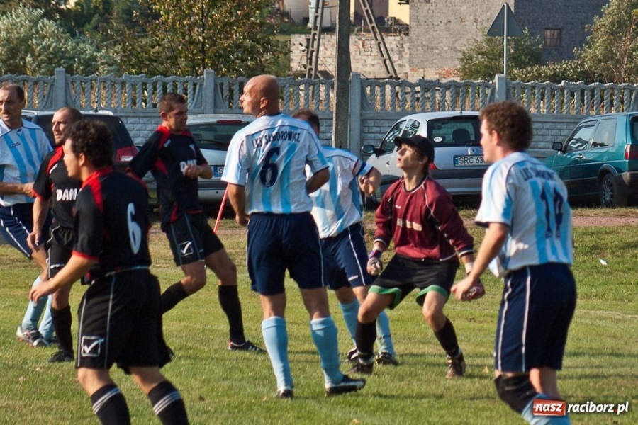 Zdjęcie w galerii na portalu naszraciborz.pl: Bieńkowice pokonały Samborowice wiadomości z regionu