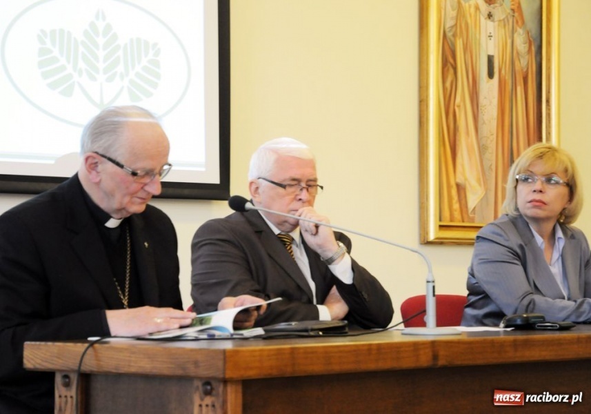 Zdjęcie w galerii na portalu naszraciborz.pl: Eko-księża to eko-parafianie wiadomości z regionu