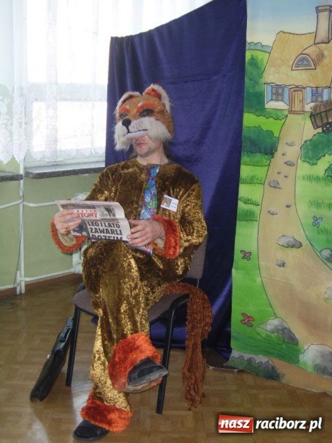 Zdjęcie w galerii na portalu naszraciborz.pl: Patrol feryjny - Klub Itaka wiadomości z regionu