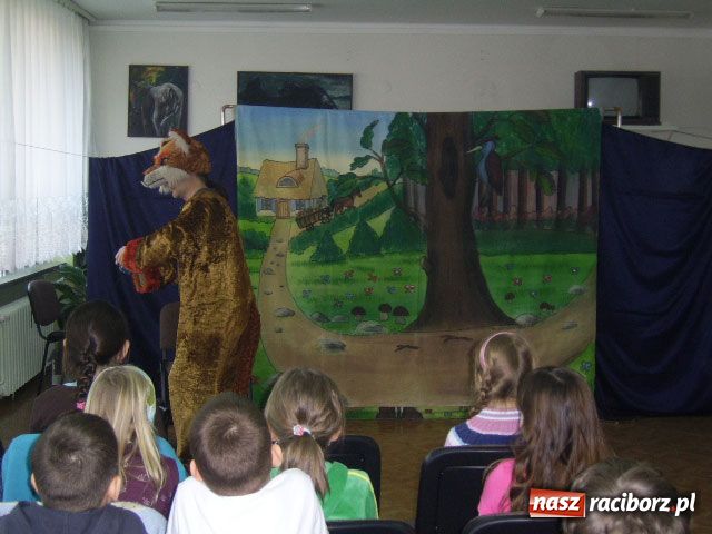 Zdjęcie w galerii na portalu naszraciborz.pl: Patrol feryjny - Klub Itaka wiadomości z regionu