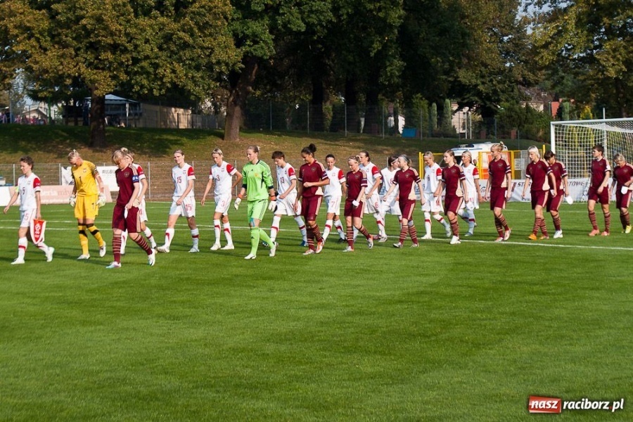 Zdjęcie w galerii na portalu naszraciborz.pl: Polki słabo. Przegrały z Rosją wiadomości z regionu