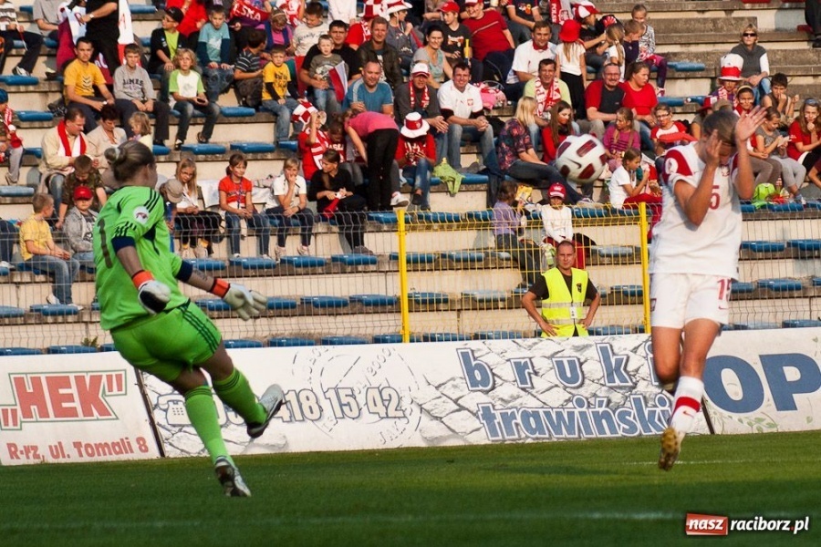 Zdjęcie w galerii na portalu naszraciborz.pl: Polki słabo. Przegrały z Rosją wiadomości z regionu