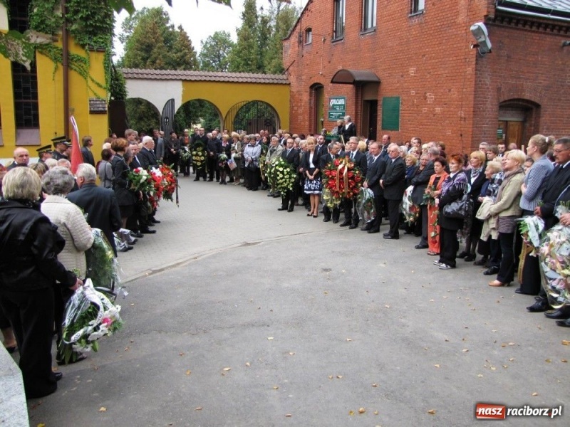 Zdjęcie w galerii na portalu naszraciborz.pl: Adamie, nie wszystek umarłeś... wiadomości z regionu