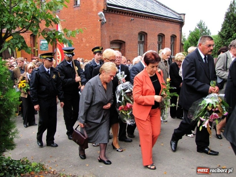 Zdjęcie w galerii na portalu naszraciborz.pl: Adamie, nie wszystek umarłeś... wiadomości z regionu