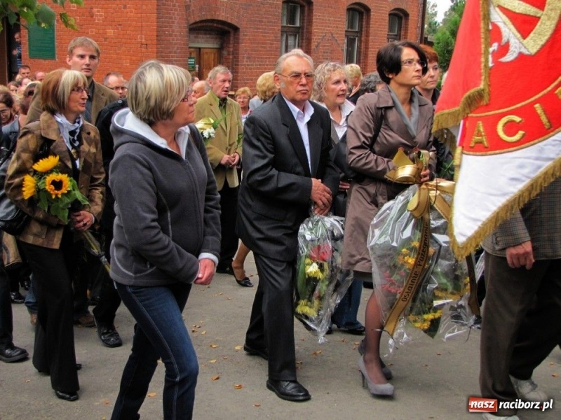Zdjęcie w galerii na portalu naszraciborz.pl: Adamie, nie wszystek umarłeś... wiadomości z regionu