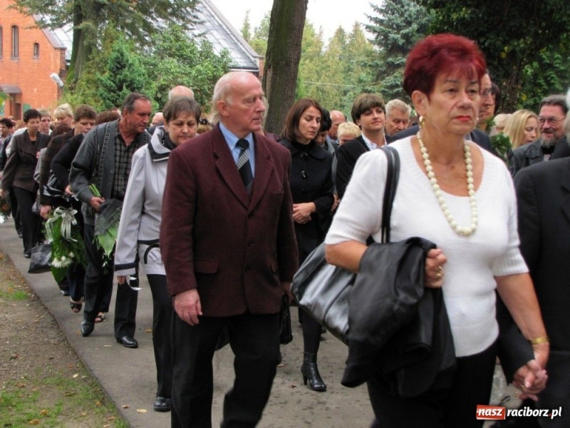 Zdjęcie w galerii na portalu naszraciborz.pl: Adamie, nie wszystek umarłeś... wiadomości z regionu