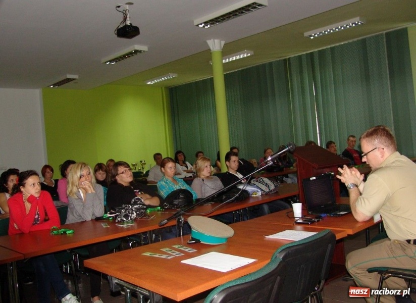 Zdjęcie w galerii na portalu naszraciborz.pl: Kolejne spotkania z uczniami raciborskich szkół wiadomości z regionu