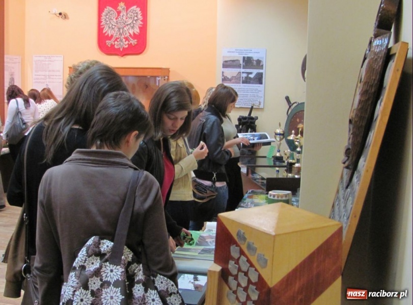 Zdjęcie w galerii na portalu naszraciborz.pl: Kolejne spotkania z uczniami raciborskich szkół wiadomości z regionu