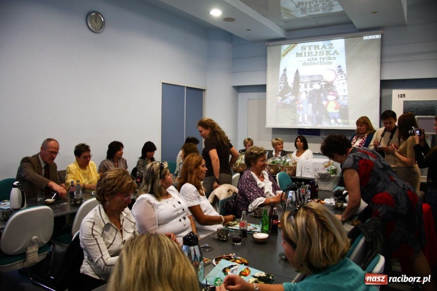 Zdjęcie w galerii na portalu naszraciborz.pl: Węgierskie pedagożki w Raciborzu wiadomości z regionu