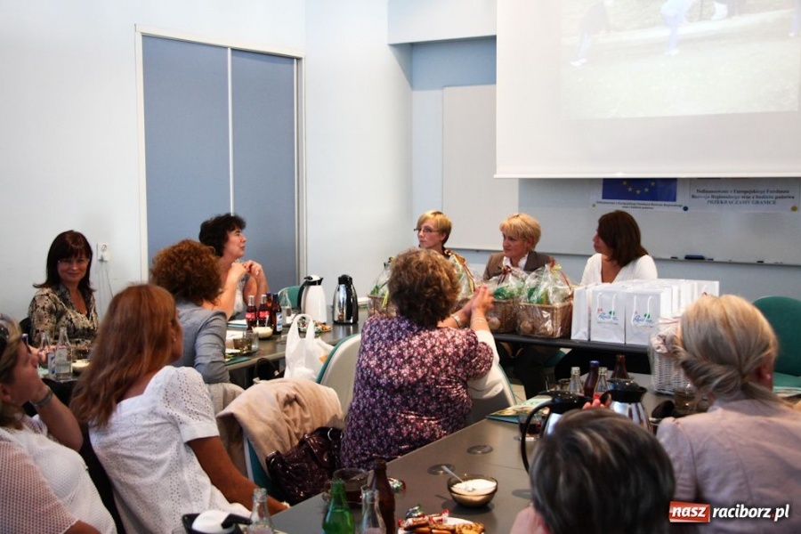 Zdjęcie w galerii na portalu naszraciborz.pl: Węgierskie pedagożki w Raciborzu wiadomości z regionu