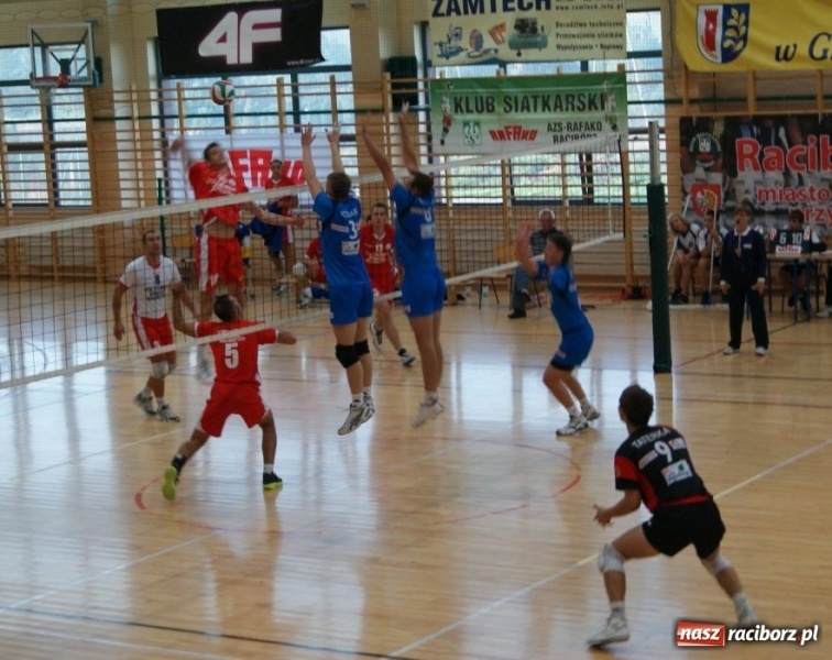 Zdjęcie w galerii na portalu naszraciborz.pl: Znakomity początek naszych seniorów wiadomości z regionu