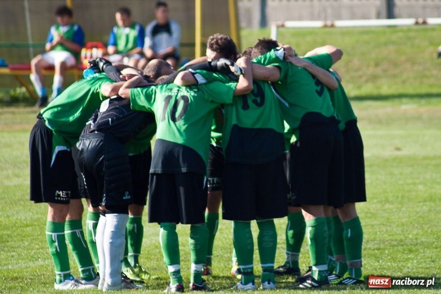 Zdjęcie w galerii na portalu naszraciborz.pl: Wygrana Studziennej. Nokaut sędziego wiadomości z regionu