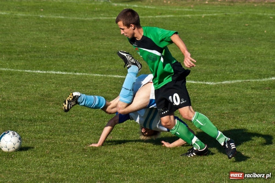 Zdjęcie w galerii na portalu naszraciborz.pl: Wygrana Studziennej. Nokaut sędziego wiadomości z regionu