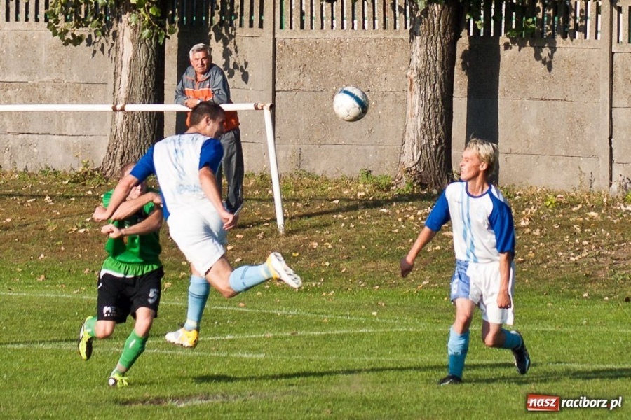 Zdjęcie w galerii na portalu naszraciborz.pl: Wygrana Studziennej. Nokaut sędziego wiadomości z regionu