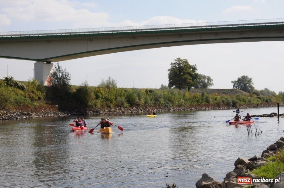 Zdjęcie w galerii na portalu naszraciborz.pl: W Krzyżanowicach mają przystanie wiadomości z regionu
