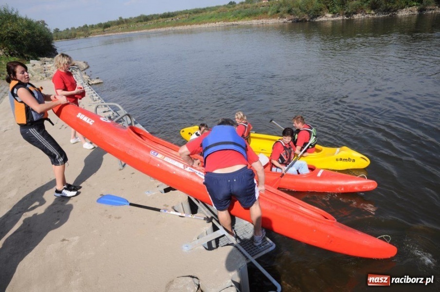Zdjęcie w galerii na portalu naszraciborz.pl: W Krzyżanowicach mają przystanie wiadomości z regionu