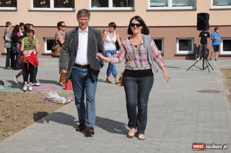 Zdjęcie w galerii na portalu naszraciborz.pl: Bratanki z rodzinnych stron Buzka wiadomości z regionu