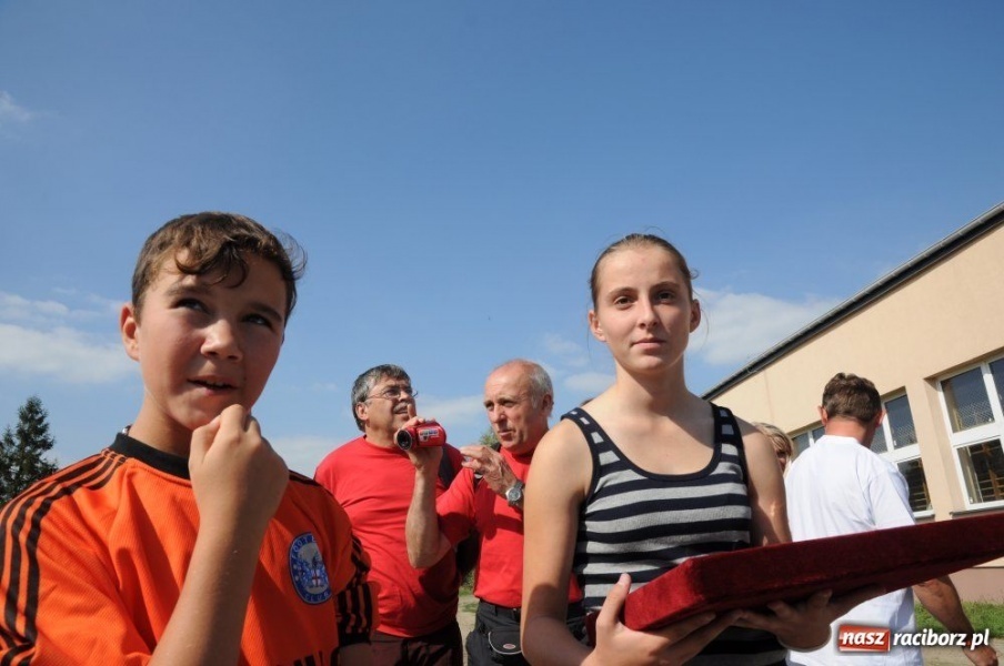 Zdjęcie w galerii na portalu naszraciborz.pl: Bratanki z rodzinnych stron Buzka wiadomości z regionu