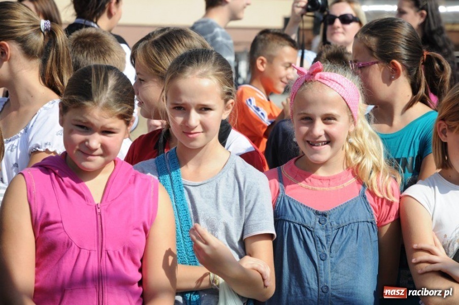 Zdjęcie w galerii na portalu naszraciborz.pl: Bratanki z rodzinnych stron Buzka wiadomości z regionu